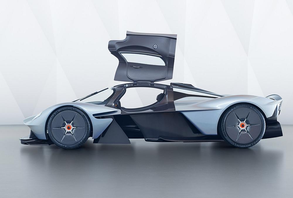 Aston-Martin-Valkyrie-18