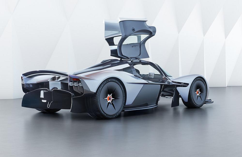 Aston-Martin-Valkyrie-5