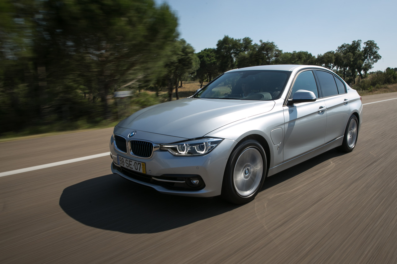 BMWiperformance-1_Easy-Resize.com