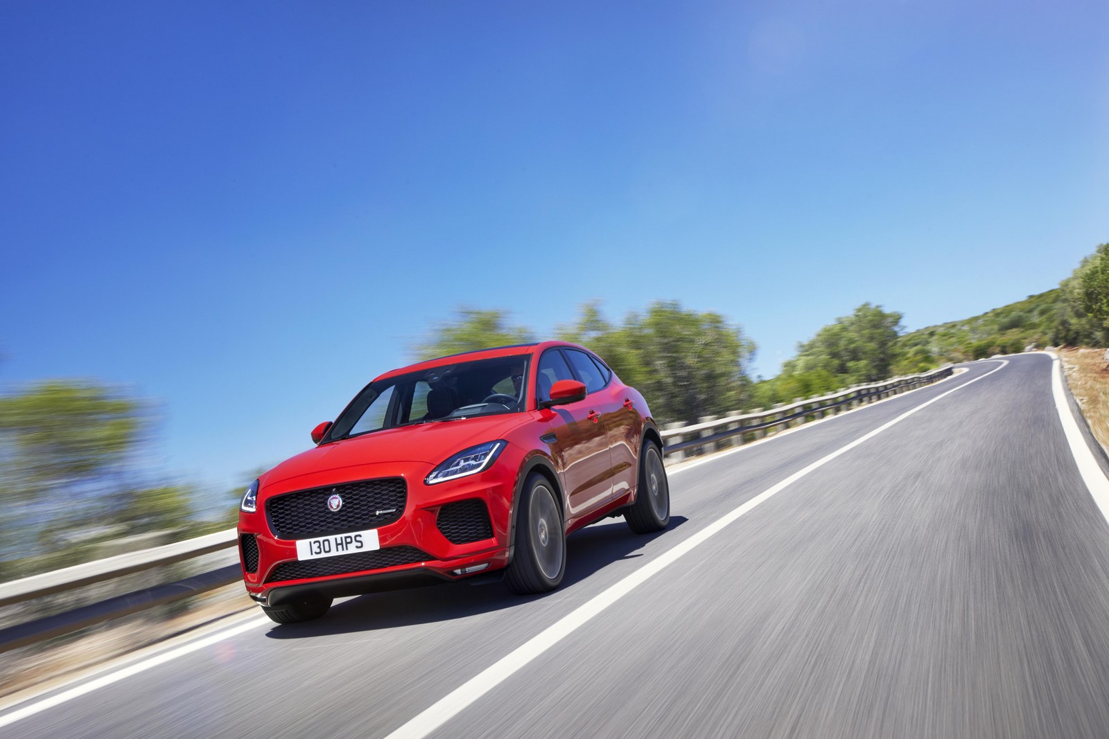 Jaguar E-Pace (1)