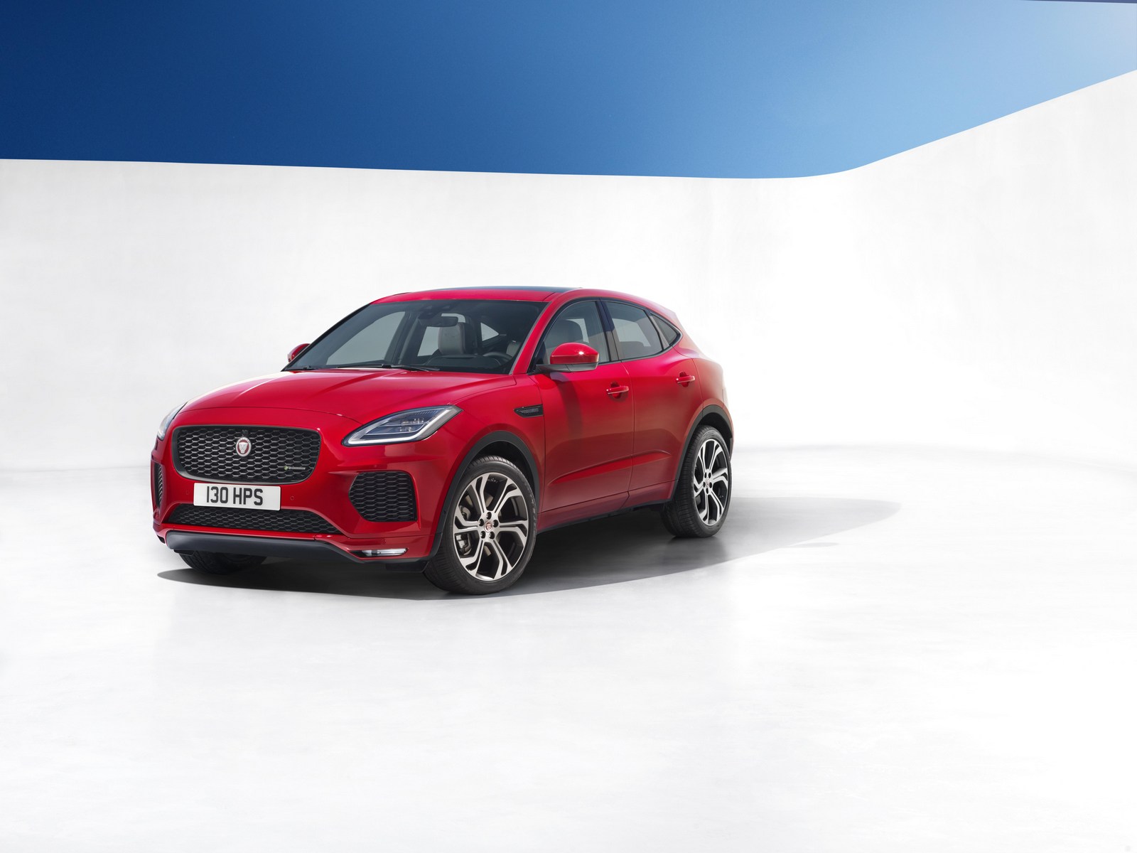 Jaguar E-Pace (14)