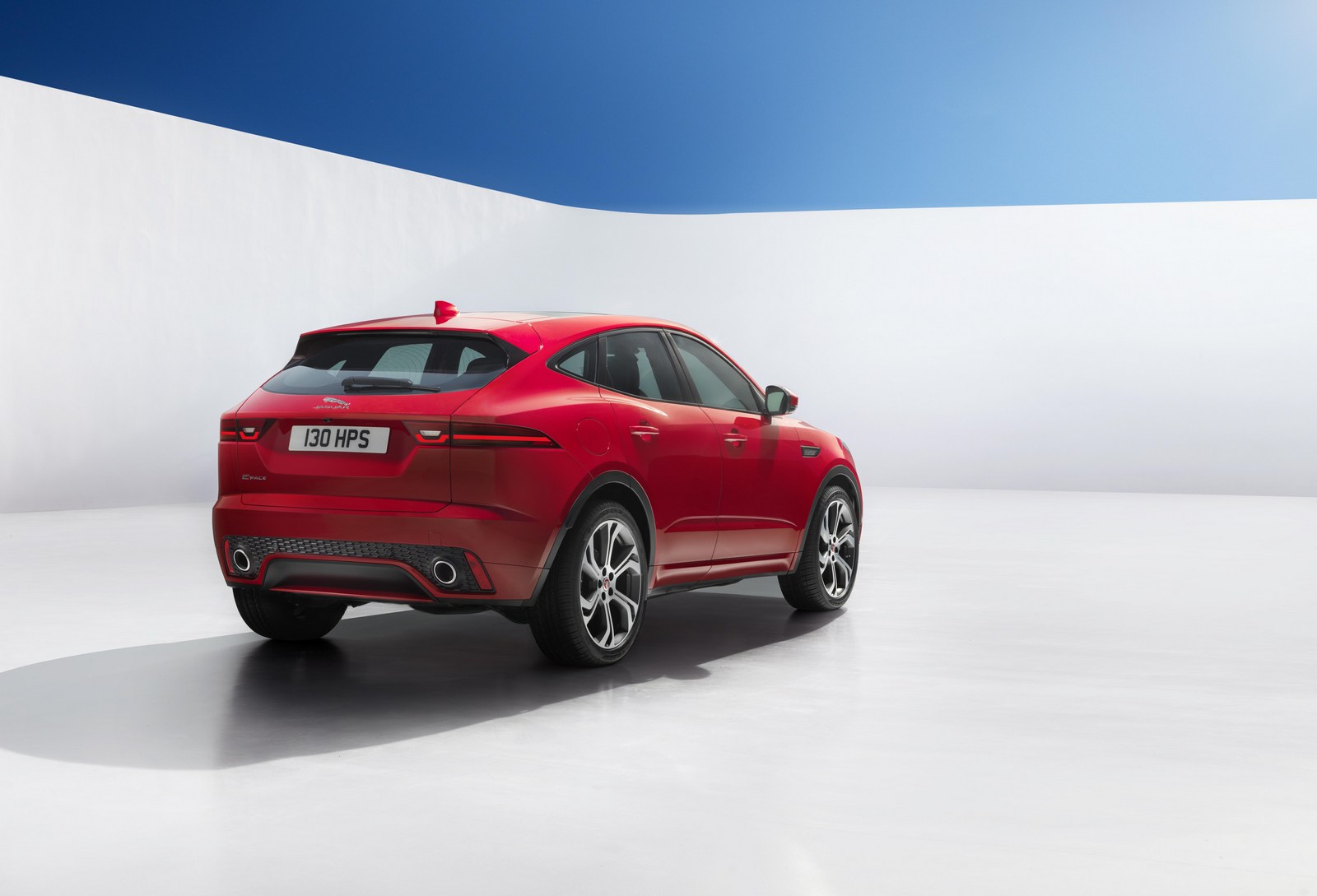 Jaguar E-Pace (15)