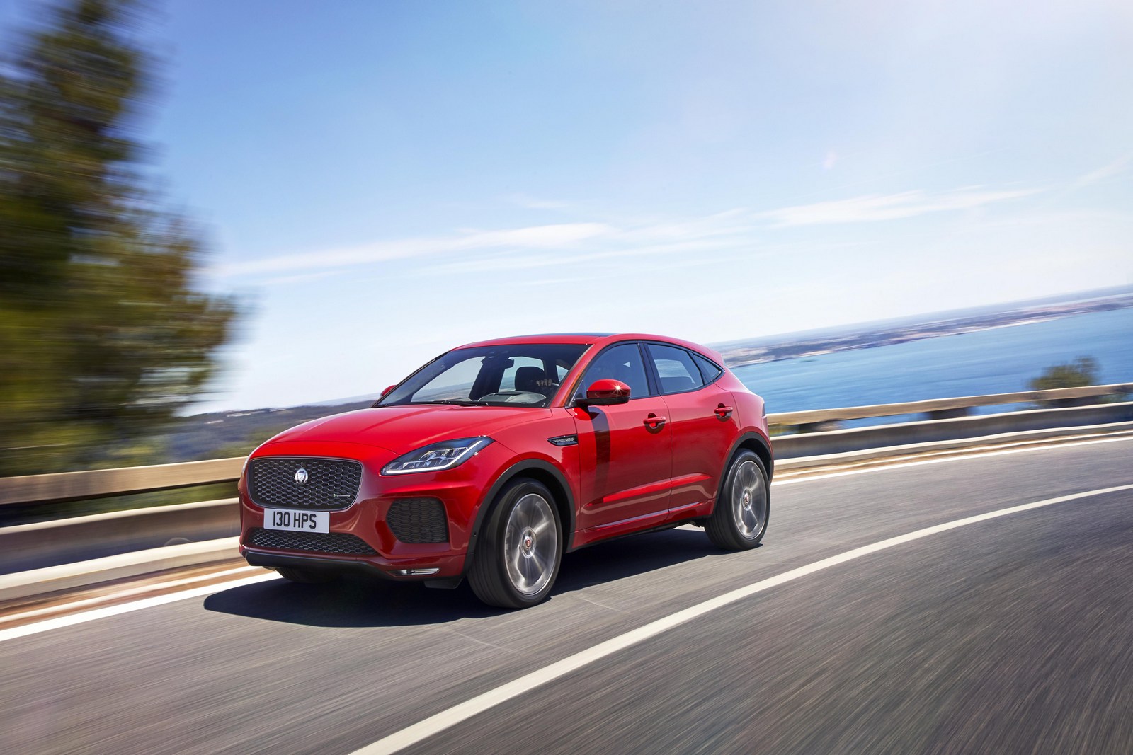 Jaguar E-Pace (2)