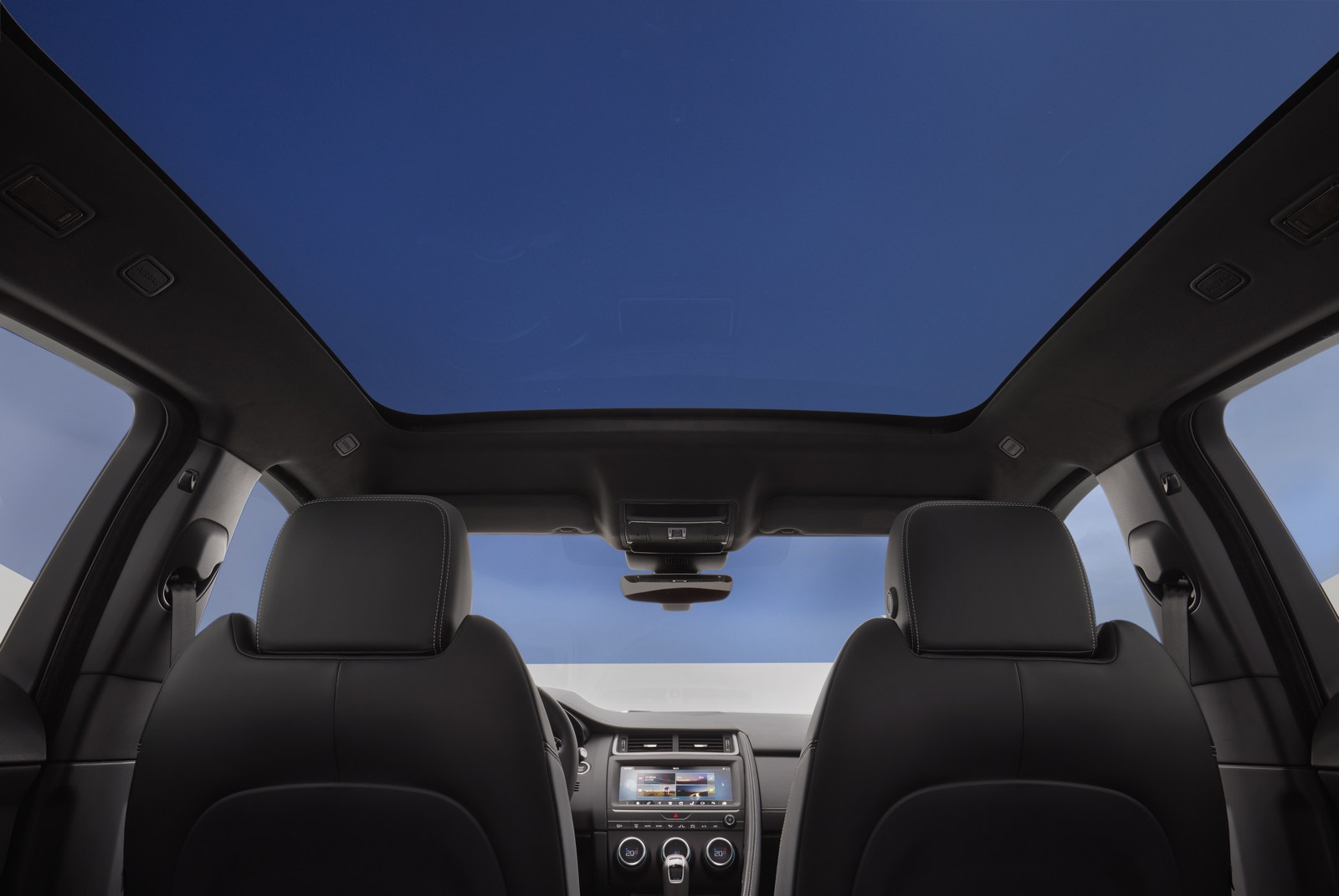 Jaguar E-Pace (28)