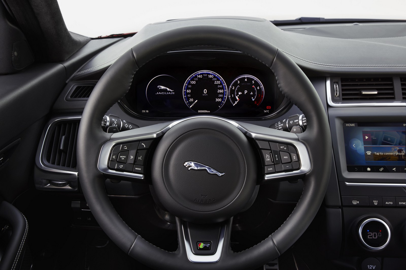 Jaguar E-Pace (48)