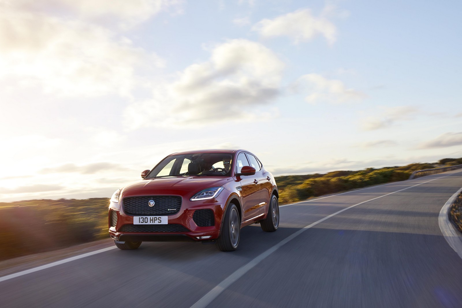 Jaguar E-Pace (5)