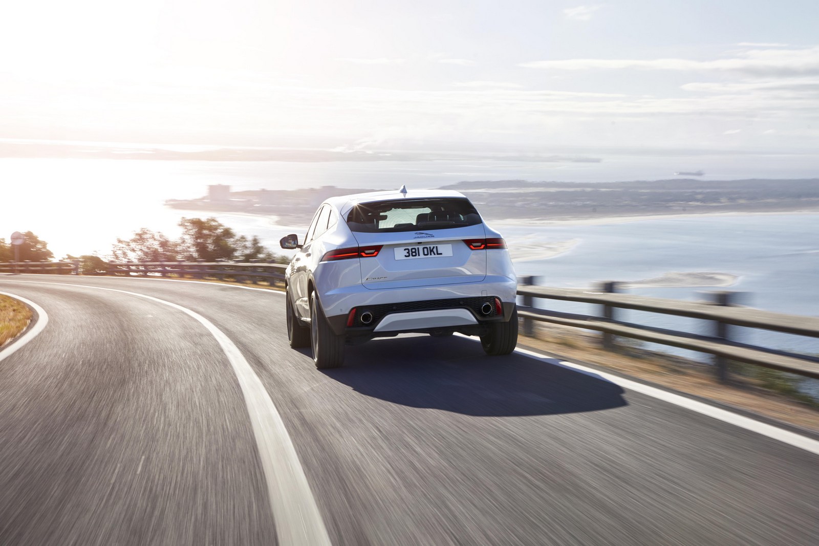 Jaguar E-Pace (51)