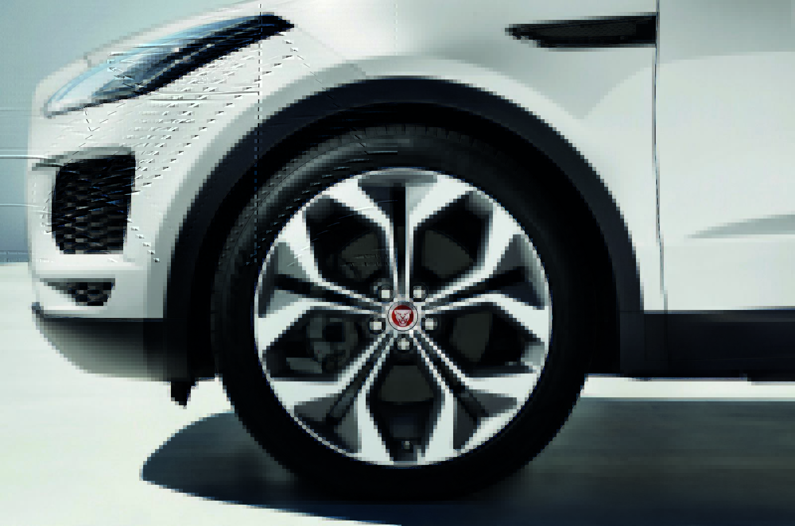 Jaguar E-Pace (78)