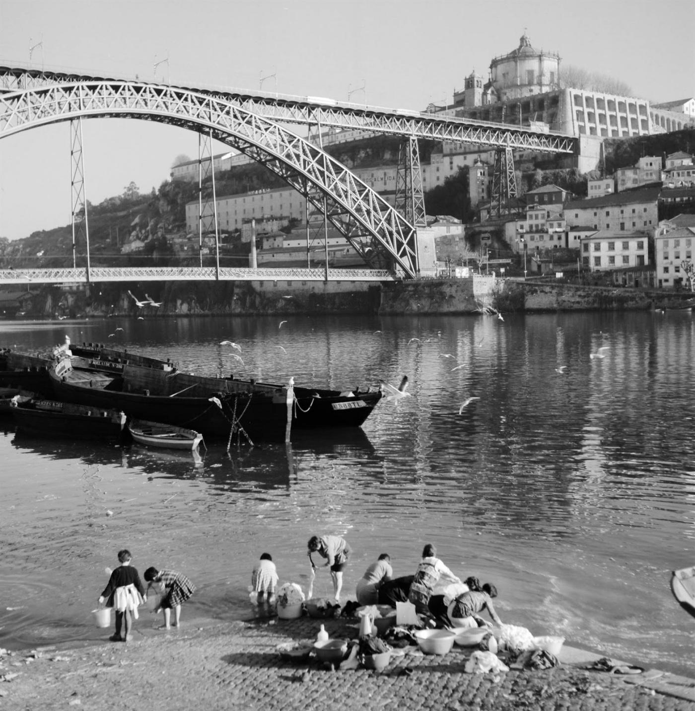 lavadeiras na ribeira – 1953