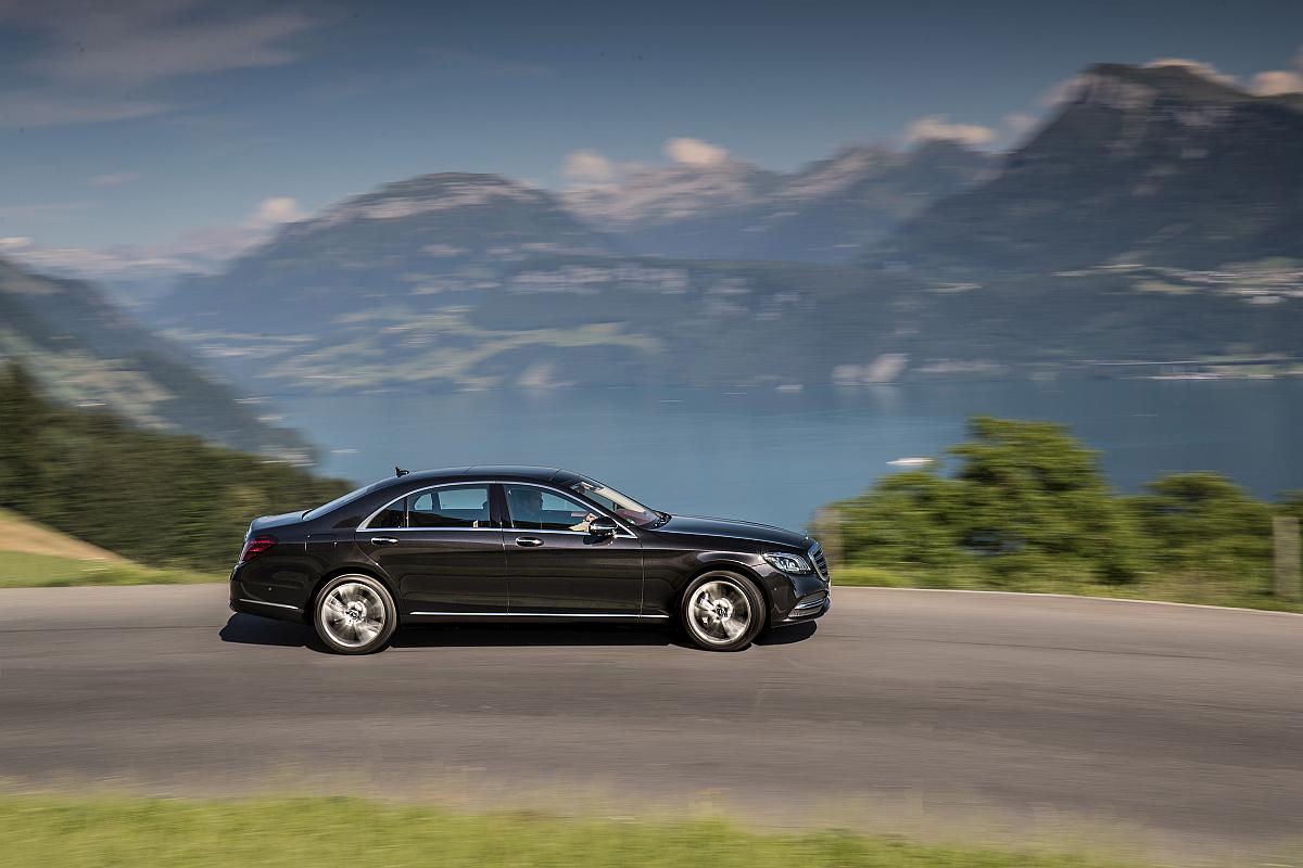 Mercedes-Benz S-Klasse, S 400 d 4MATIC, W 222, 2017/ PFV S–Klasse Zuerich 2017
Mercedes-Benz S-Class, S 400 d 4Matic, W 222, 2017/ PTD S–Class (Series & AMG) Zurich 2017