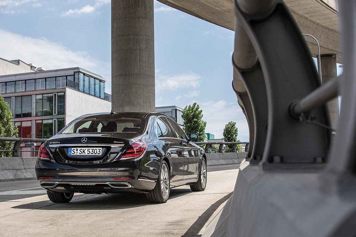 Mercedes-Benz S-Klasse, S 400 d 4MATIC, W 222, 2017/ PFV S–Klasse Zuerich 2017
Mercedes-Benz S-Class, S 400 d 4Matic, W 222, 2017/ PTD S–Class (Series & AMG) Zurich 2017