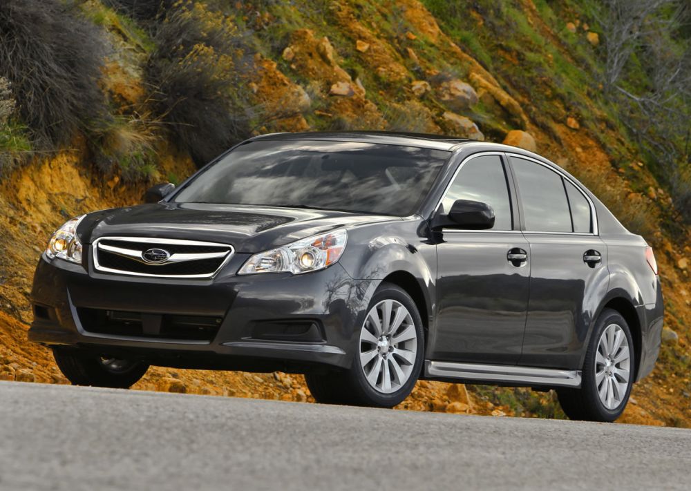 Subaru-Legacy-2010-1280-04