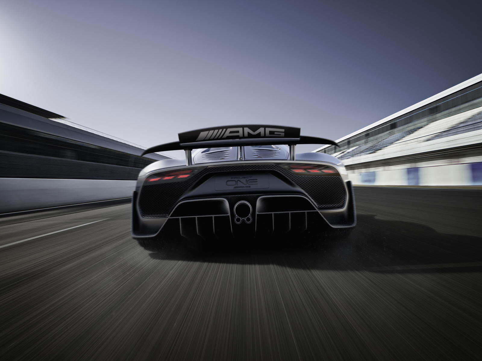 MercedesAMG-ProjectOne-01