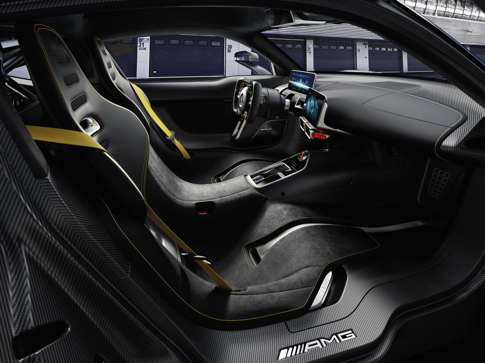 MercedesAMG-ProjectOne-09