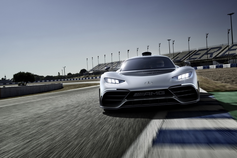 MercedesAMG-ProjectOne-10