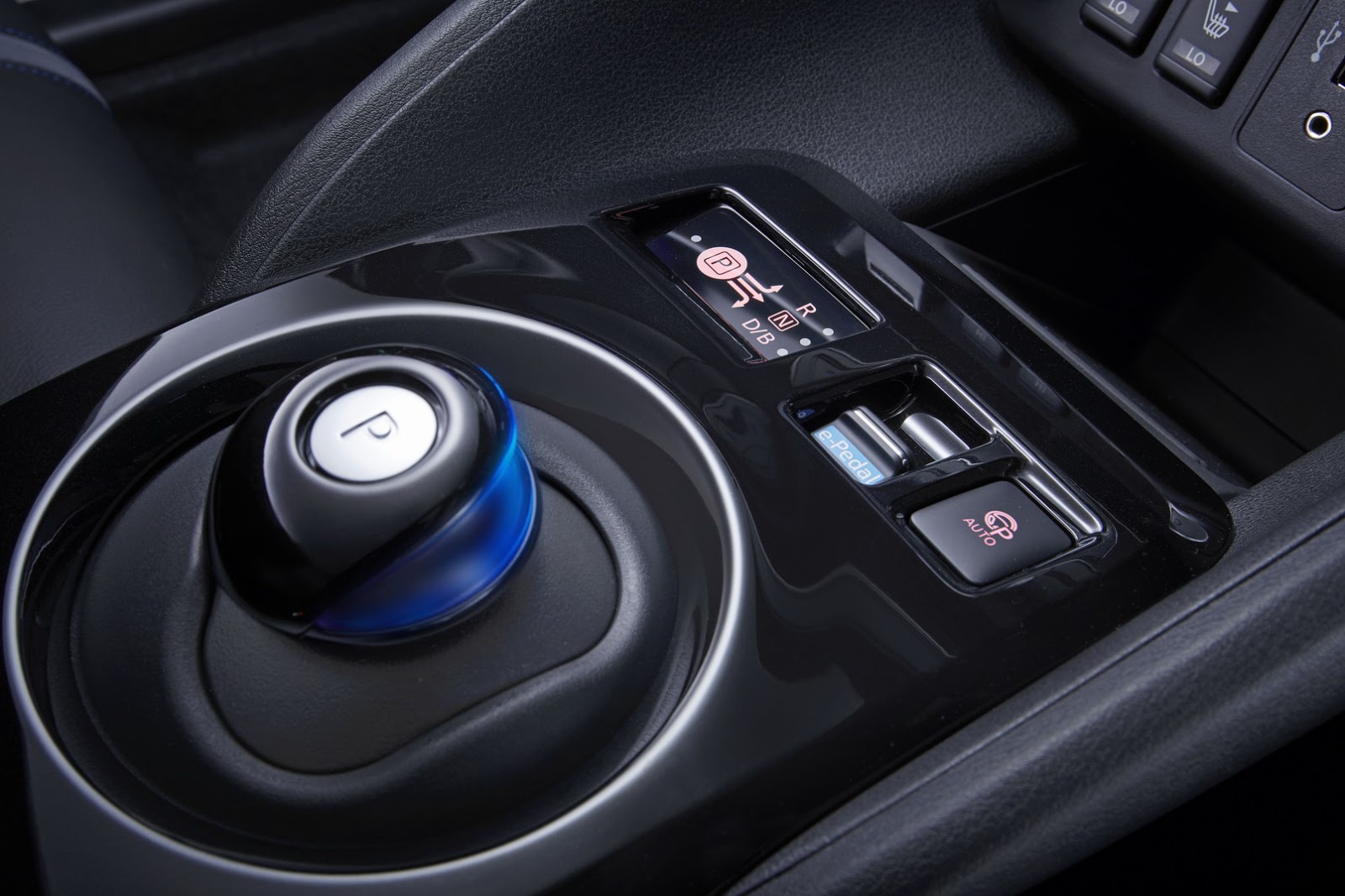 NIssan Leaf 2017 (11)
