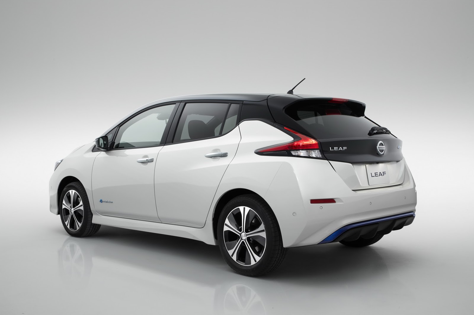 NIssan Leaf 2017 (19)