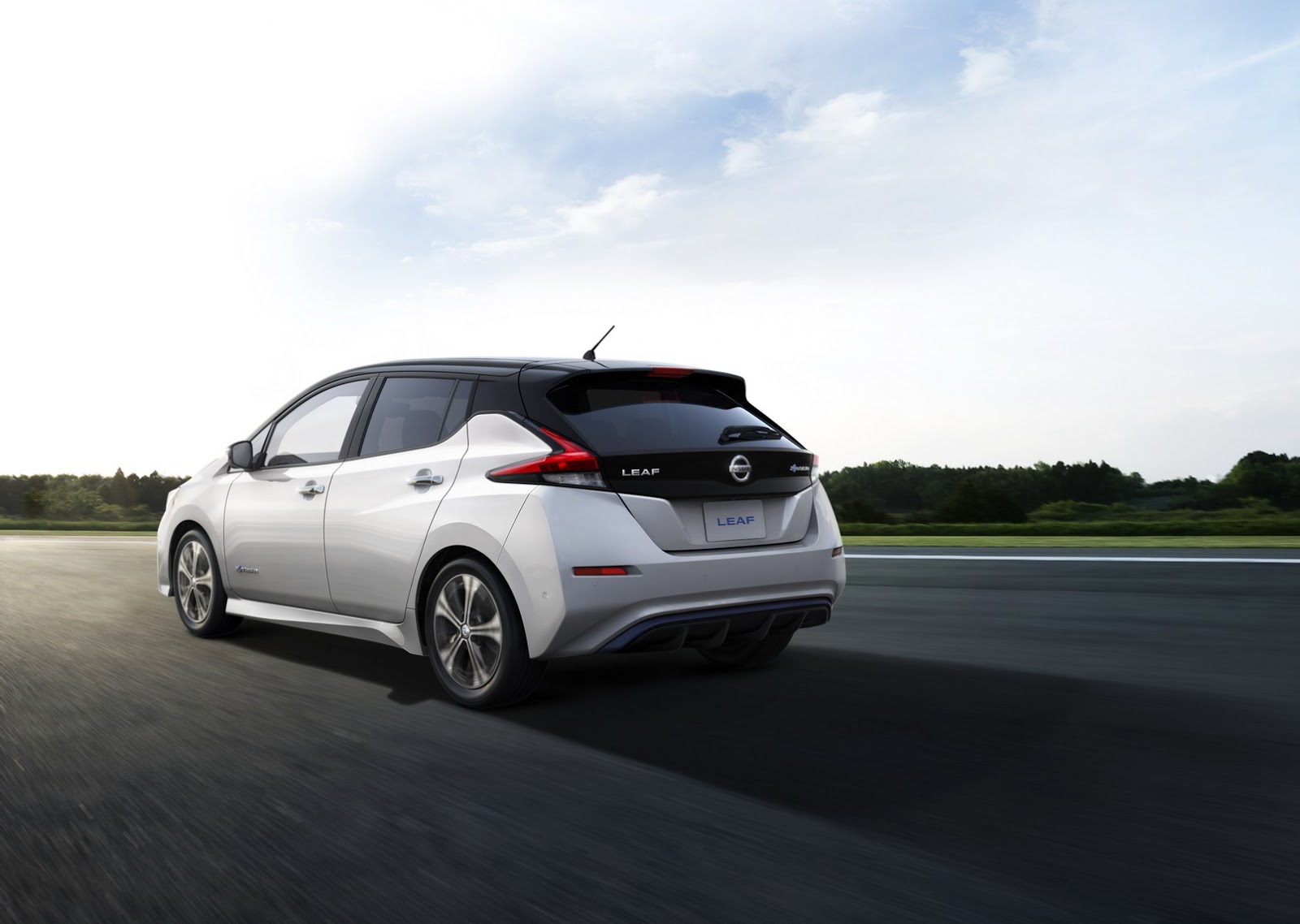 NIssan Leaf 2017 (2)