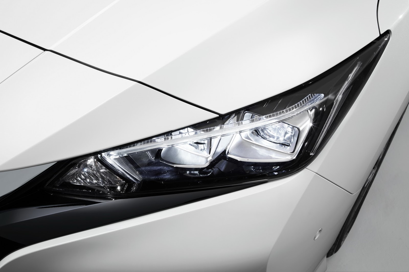 NIssan Leaf 2017 (28)