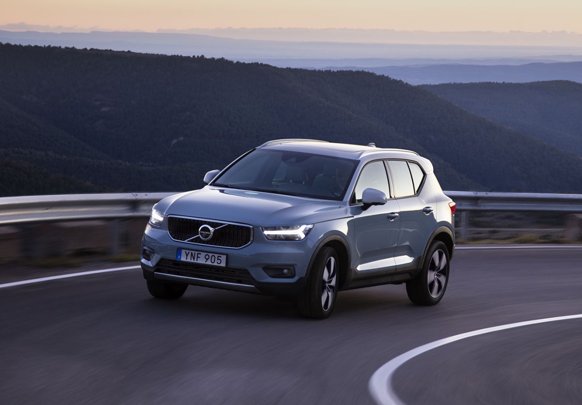 Volvo xc40 (3)