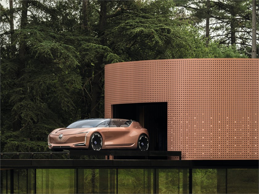 2017 – Renault SYMBIOZ
