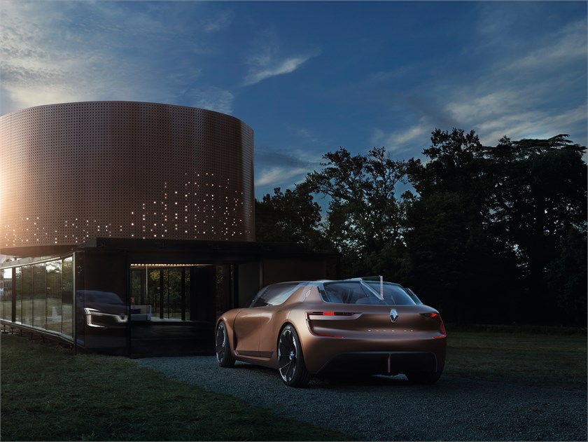 2017 – Renault SYMBIOZ