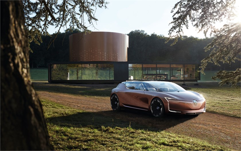 2017 – Renault SYMBIOZ
