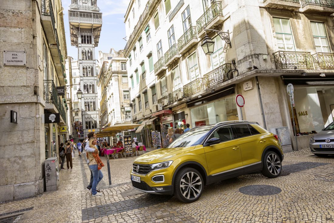Volkswagen T-Roc_22_out 2017