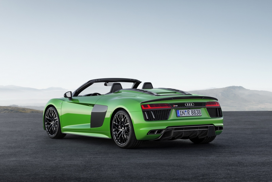 audi-r8-v10-spyder-plus-2-960×600