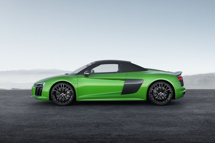 audi-r8-v10-spyder-plus-5-960×600