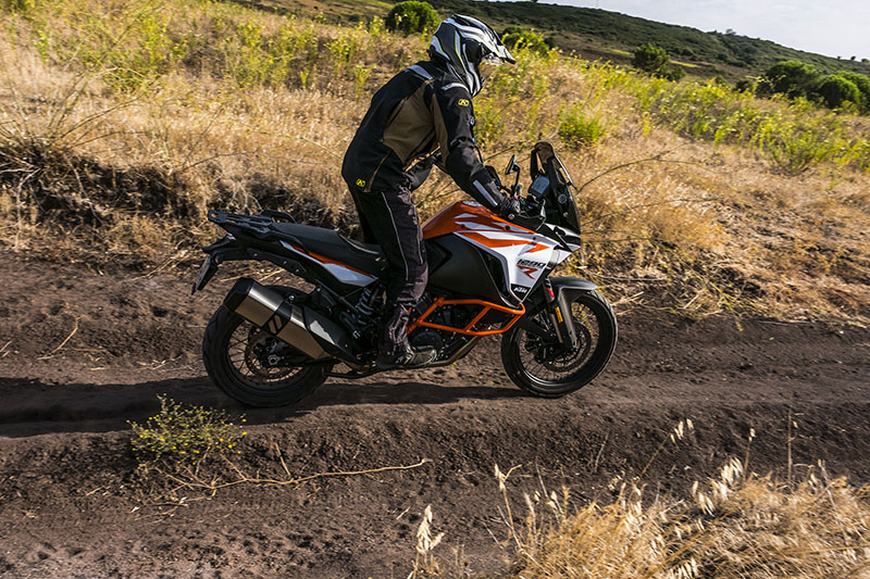 _FER8054
