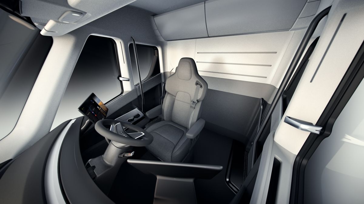 Tesla Semi (7)