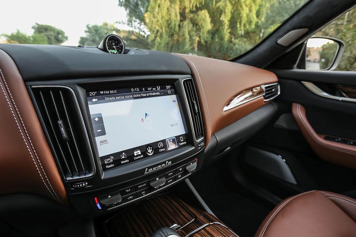 Maserati Levante GranLusso MY18 (144)