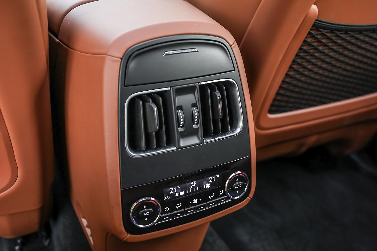 Maserati Levante GranLusso MY18 (155)