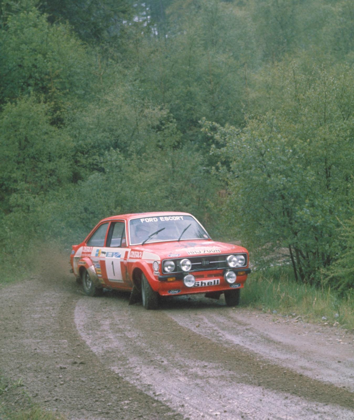 002_1975clarkwinner2