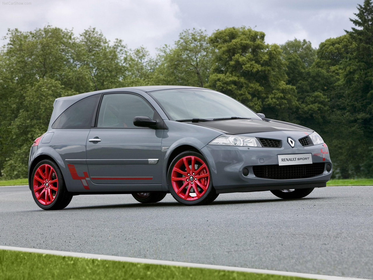 11 Renault-Megane_R26.R-2009-1280-03