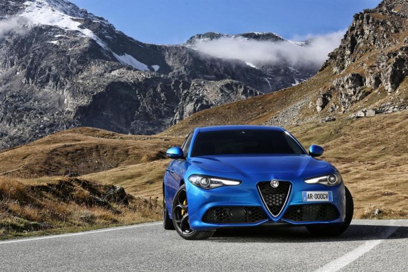 170301_Alfa-Romeo_Giulia-Veloce_01