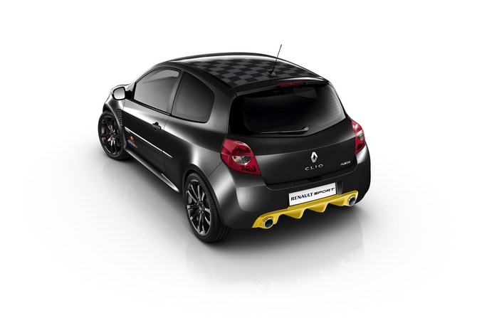 20 clio RB7 2