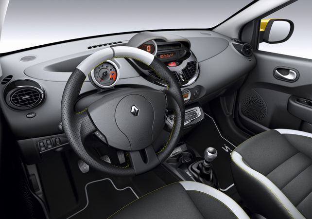 24 twingo rs 3