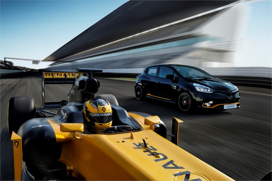 35 21202581_2018_Renault_CLIO_R_S_18-960×600