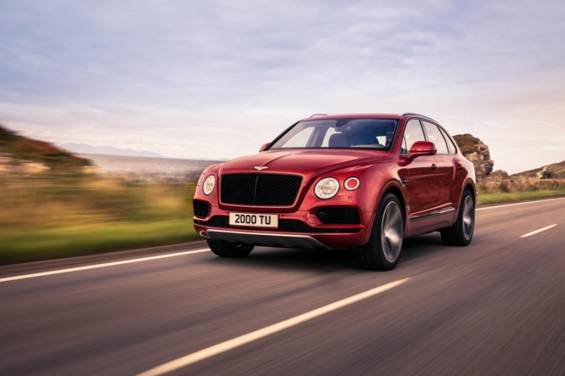 Bentayga-V8-1-960×600