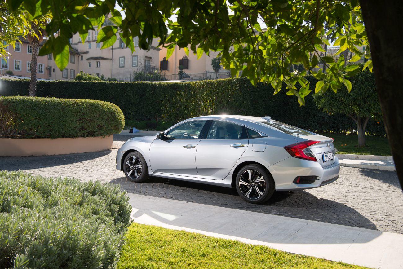 Honda civic 2018 (2)