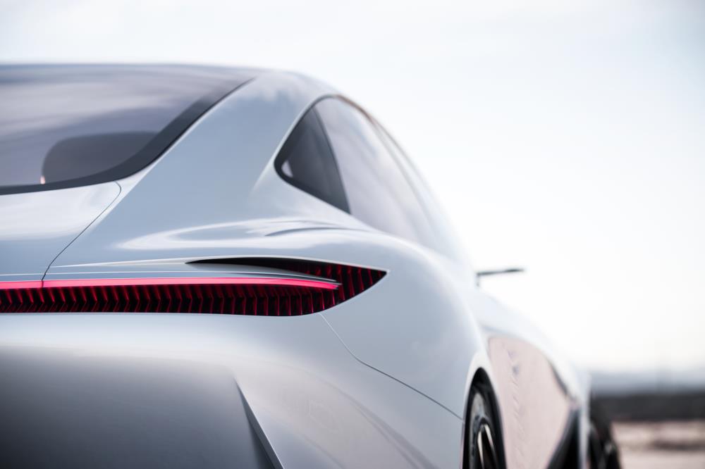 INFINITI_Q_Inspiration_ExteriorDetail_68
