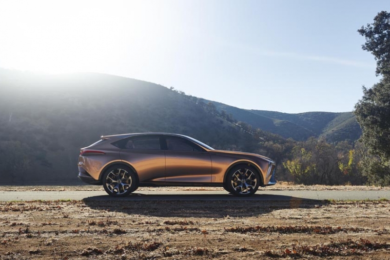 Lexus_LF1_Limitless_01_EF4935394151C57623DA712F11C9A61415477839_tn