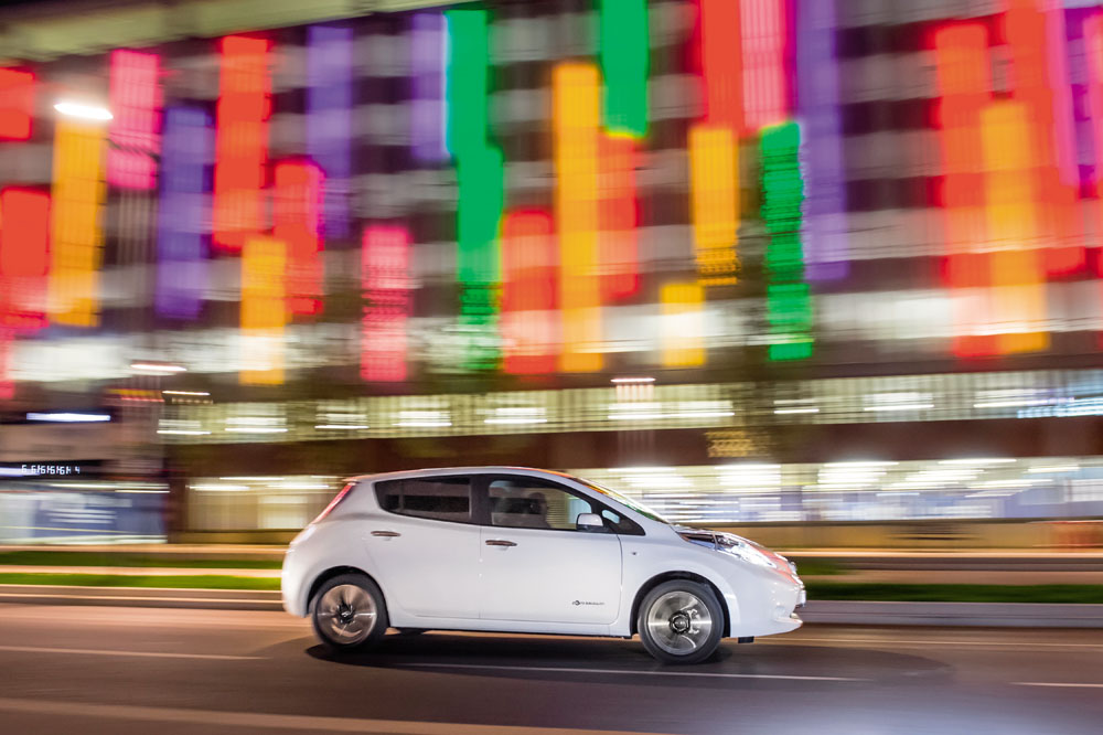 NEW-NISSAN-LEAF-30-KWH_005