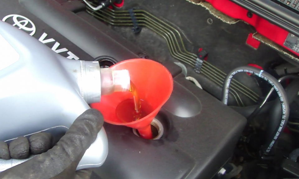 Oil-Change-960×600