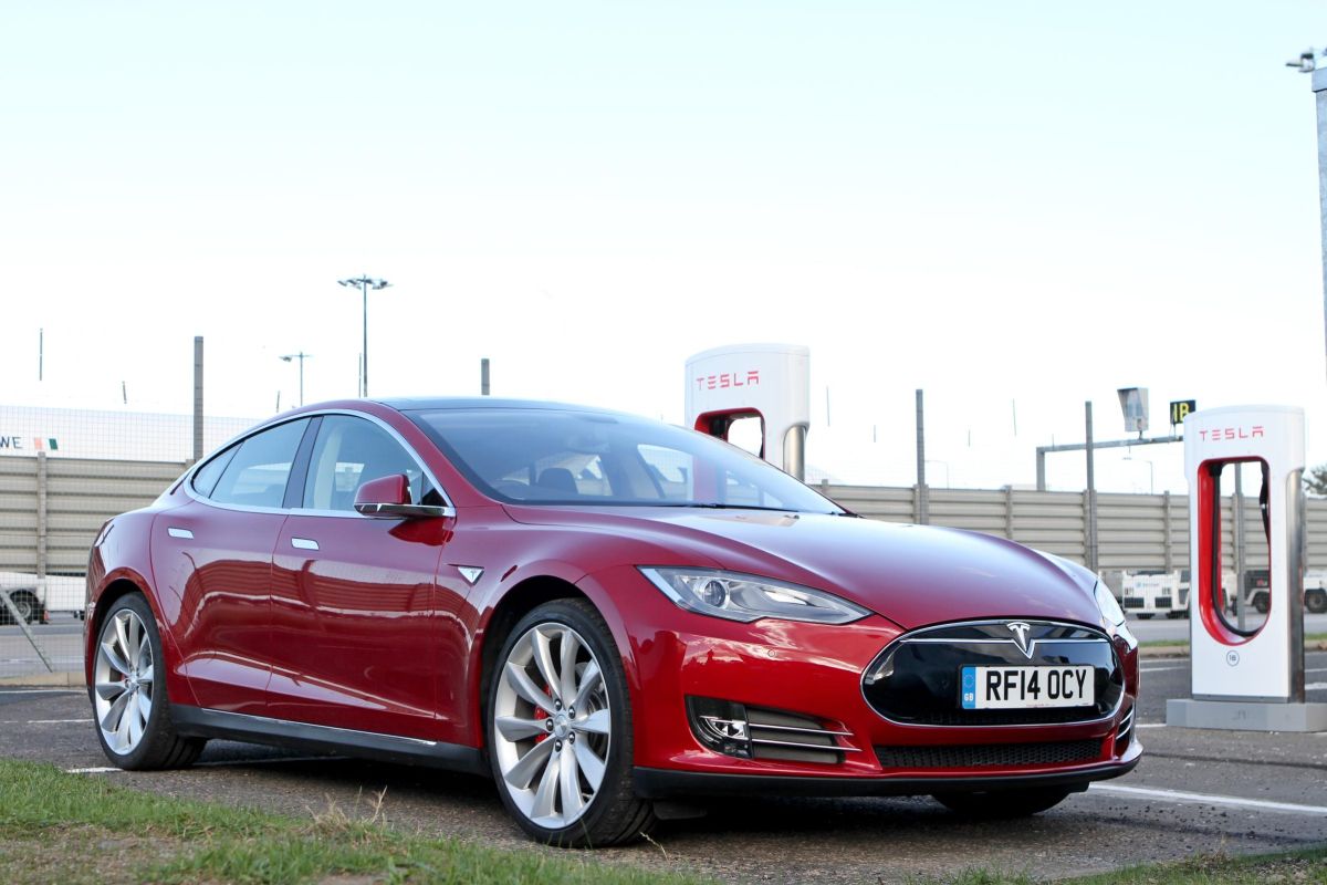 Tesla model s (14)