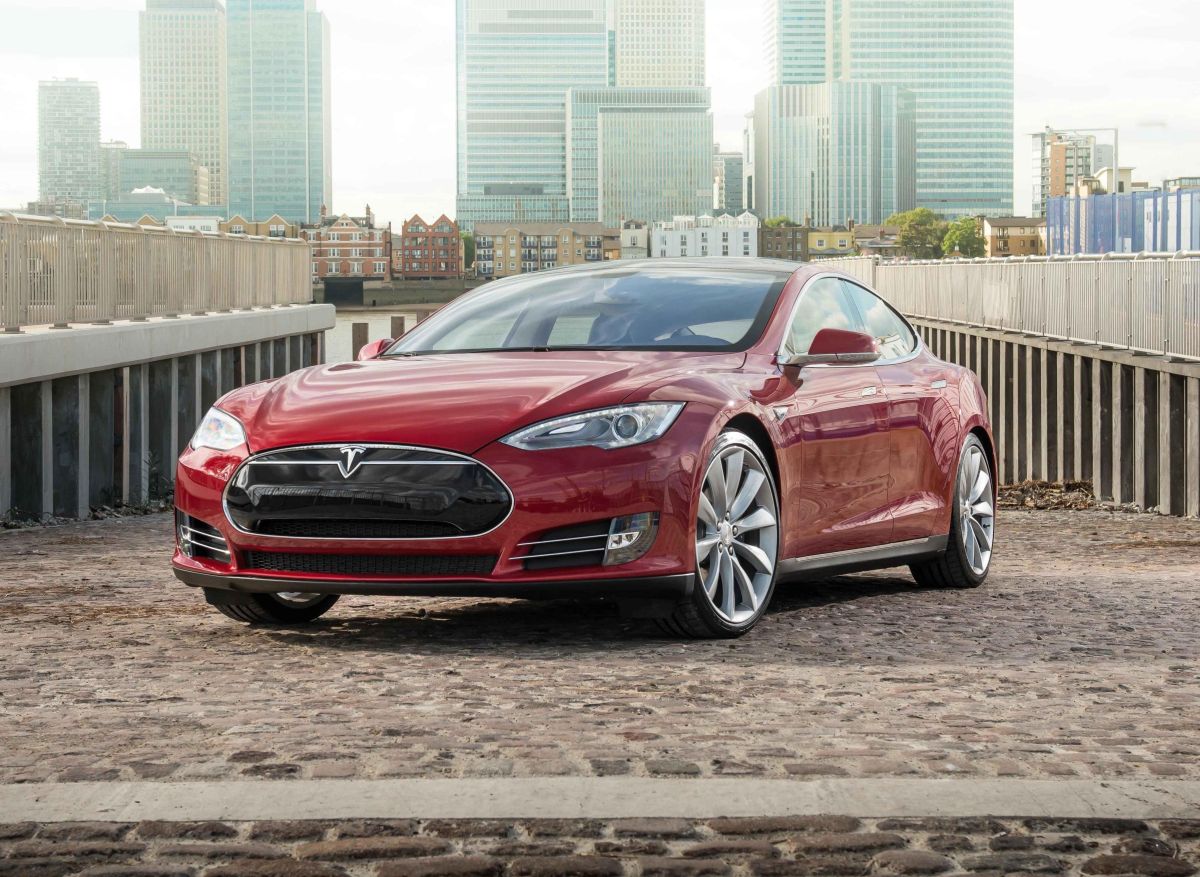 Tesla model s (3)