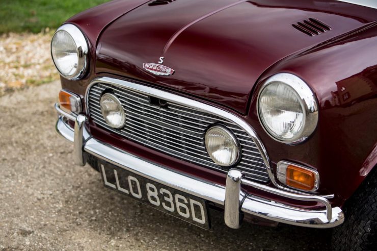 mini-cooper-s-car-10-740×492