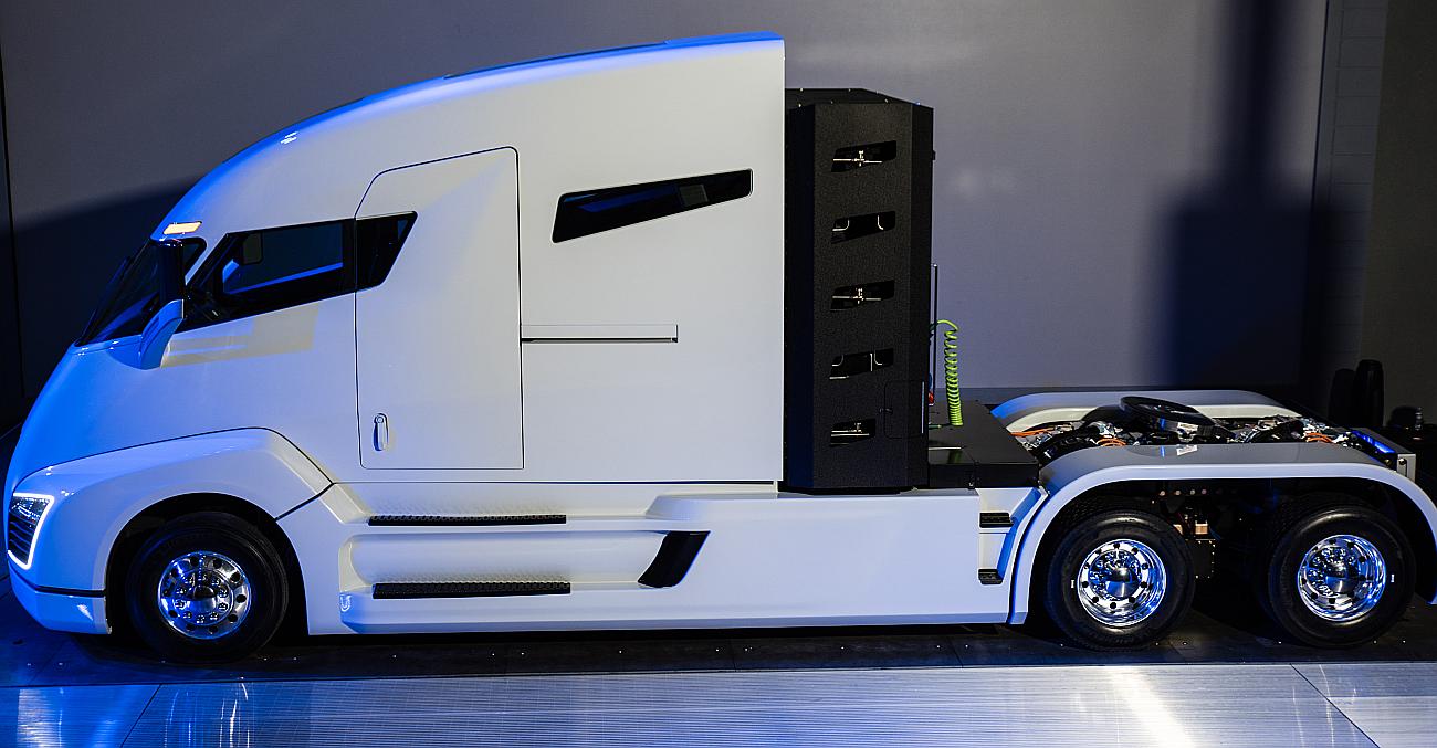 nikola_one_12